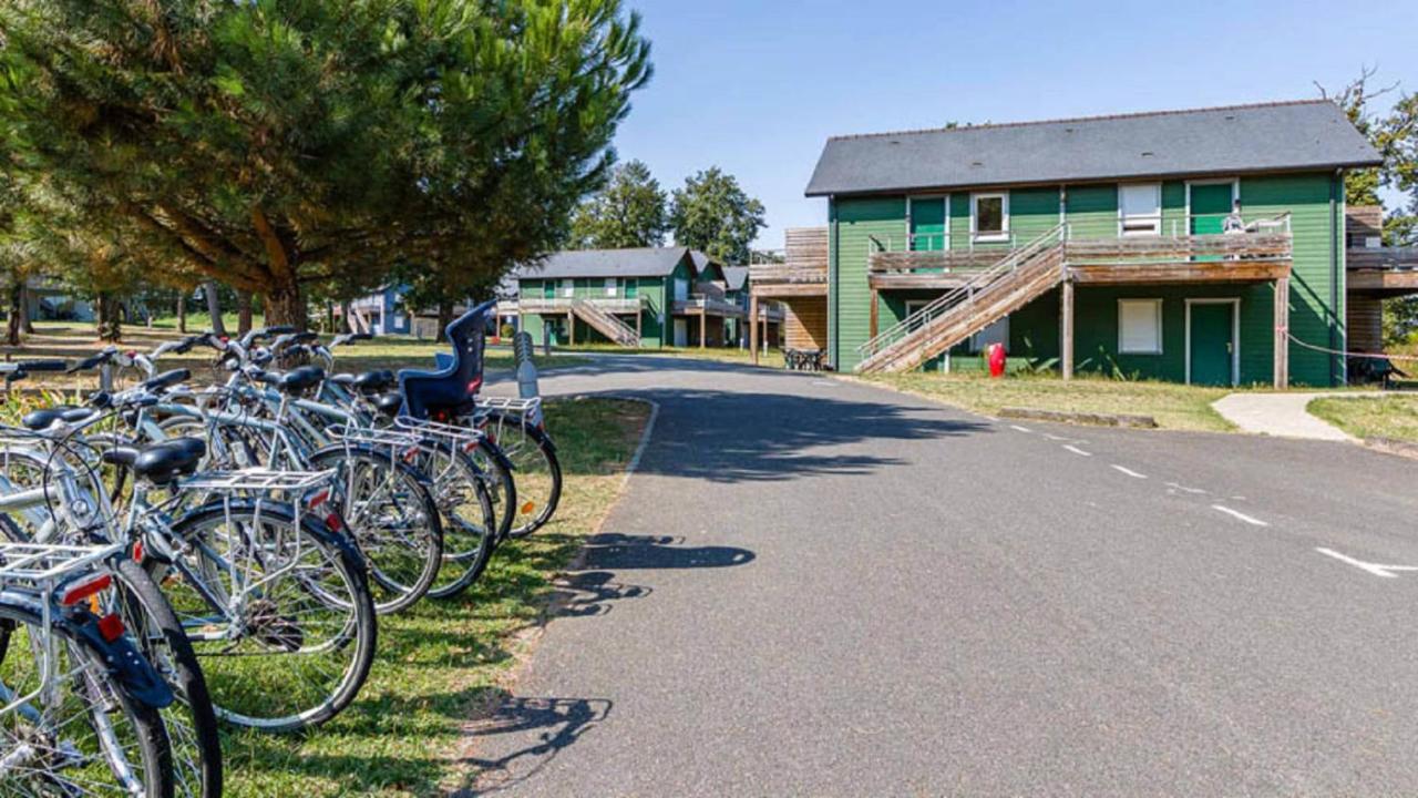 Vacanceole - Relais Du Plessis Chaveignes Екстериор снимка