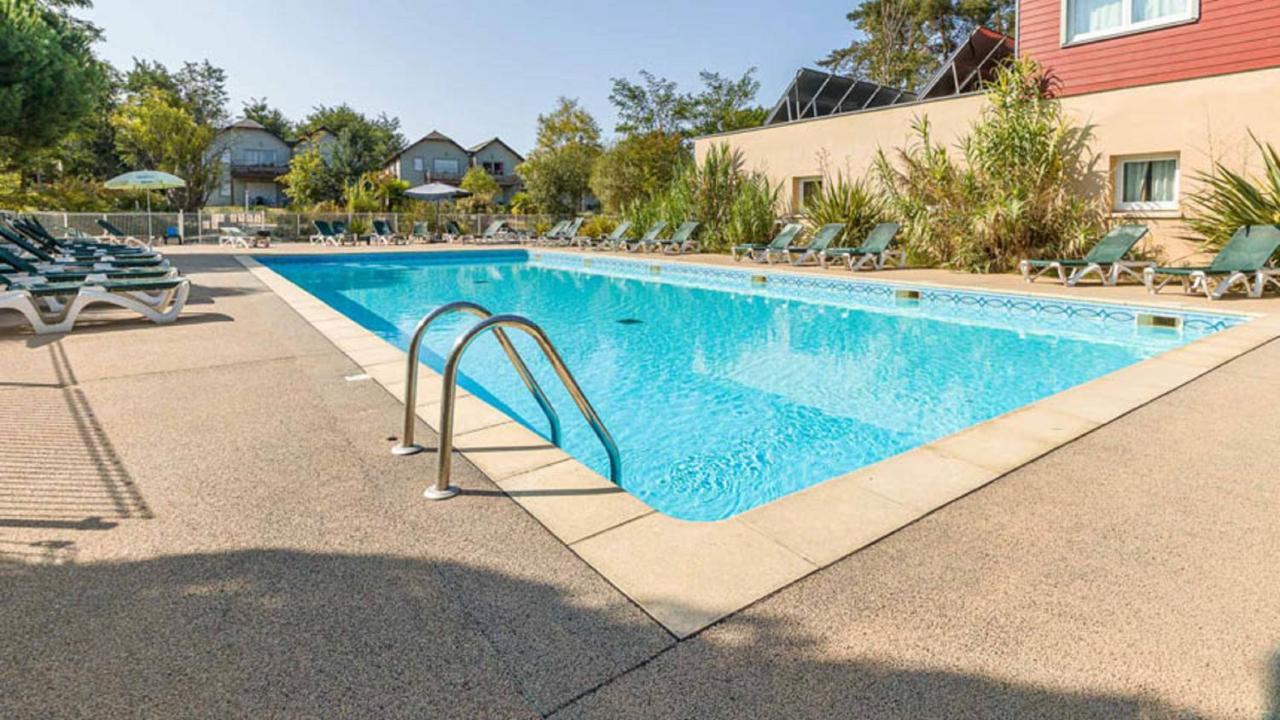 Vacanceole - Relais Du Plessis Chaveignes Екстериор снимка