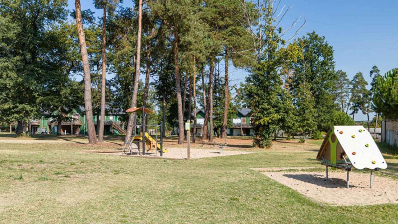 Vacanceole - Relais Du Plessis Chaveignes Екстериор снимка