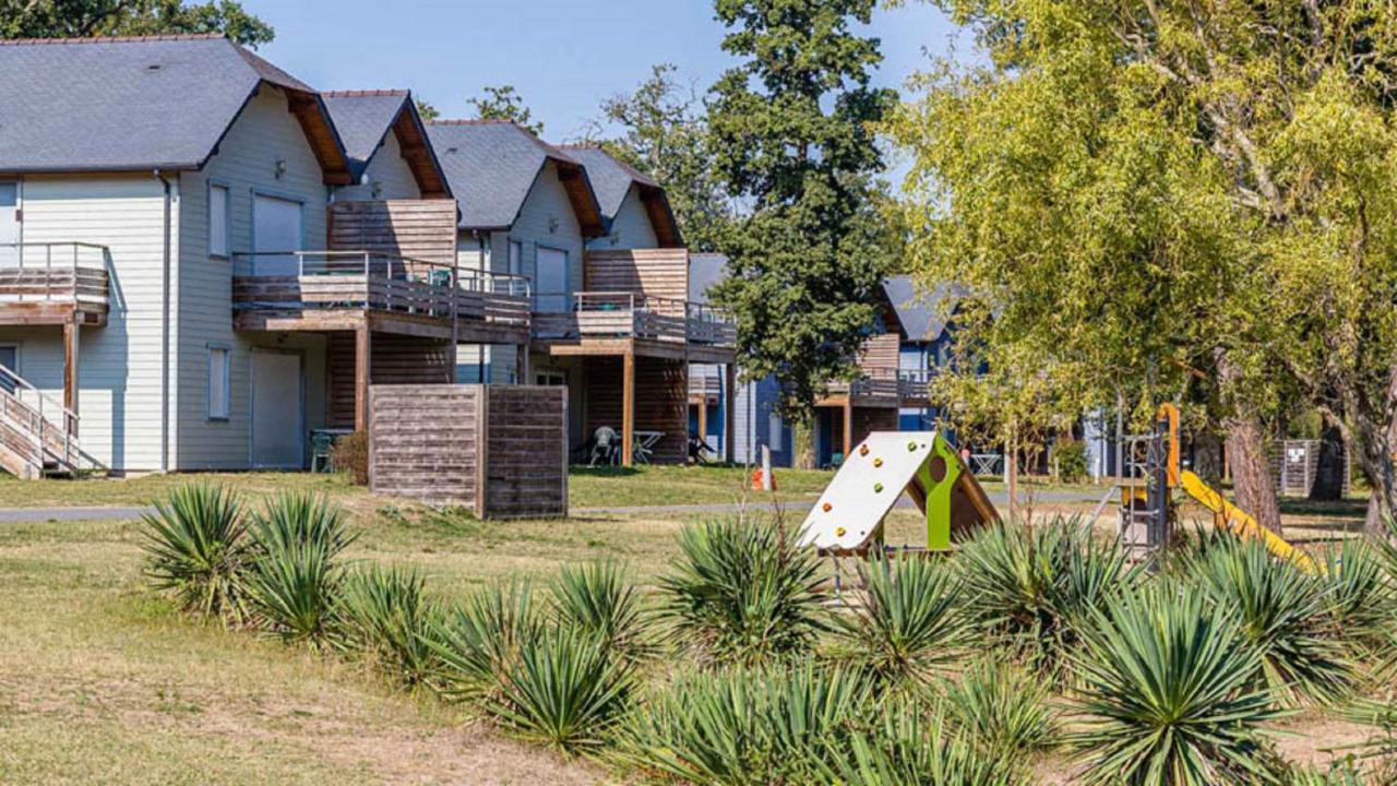 Vacanceole - Relais Du Plessis Chaveignes Екстериор снимка